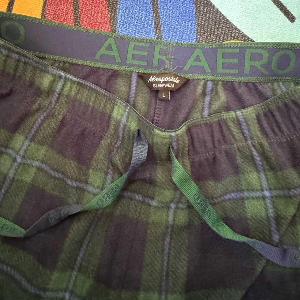 Aeropostale fleece pajama pants flannel green size Large